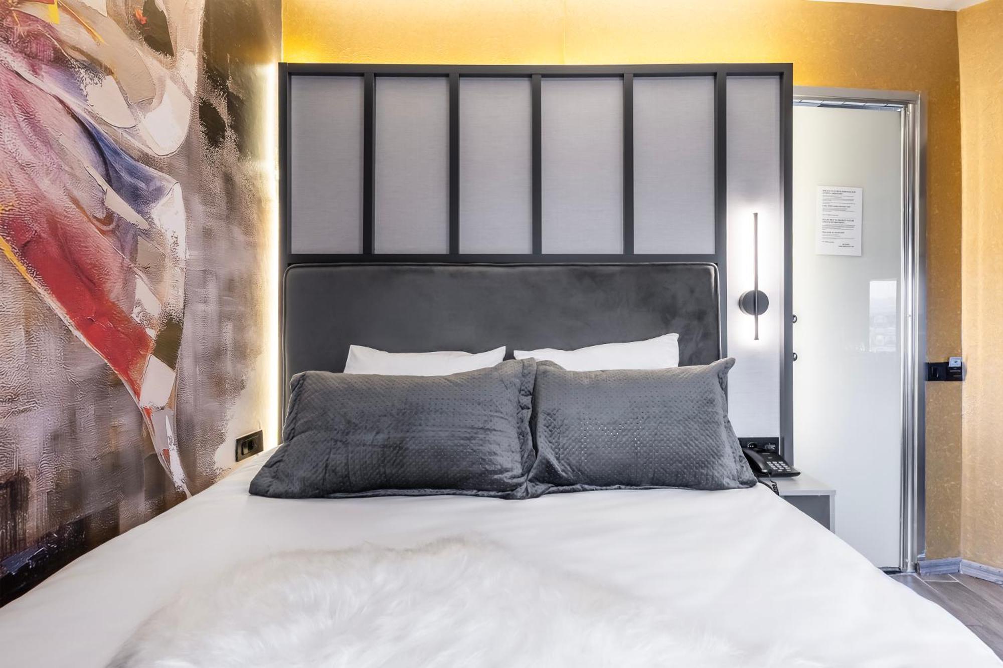 Taksim Terrace Hotel Истанбул Екстериор снимка