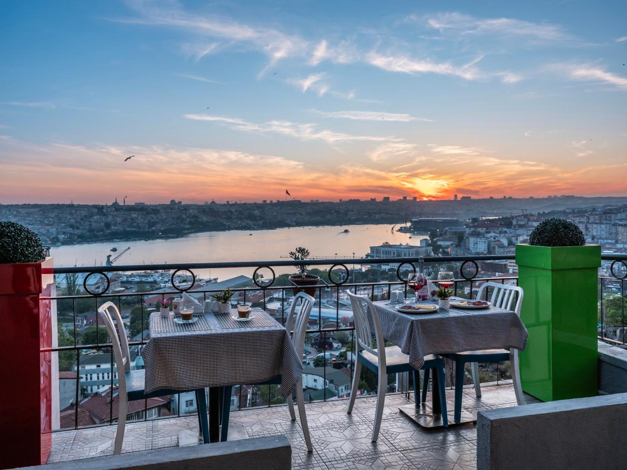 Taksim Terrace Hotel Истанбул Екстериор снимка
